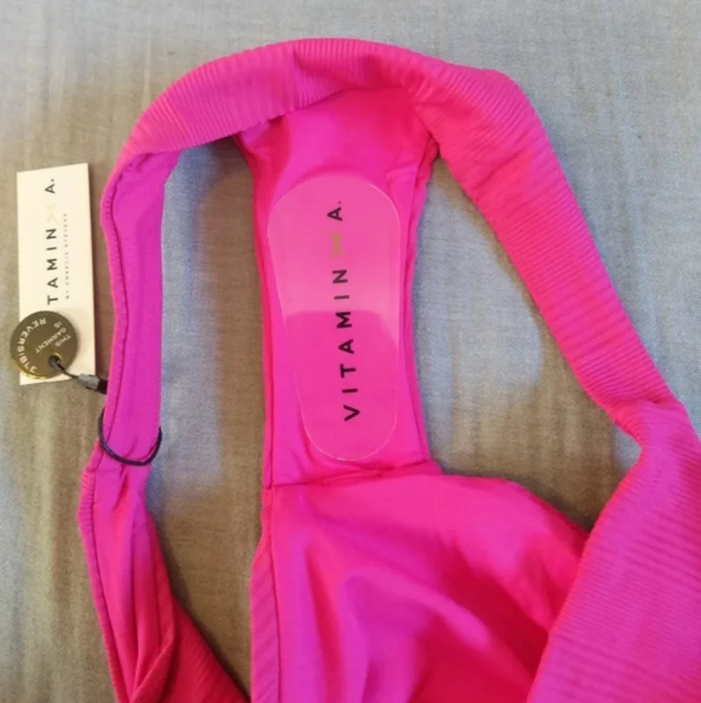 Vitamin A Mila Convertible Bandeau Bikini Top Luciana Bottoms Hot Pink Malaia - Picture 11 of 11